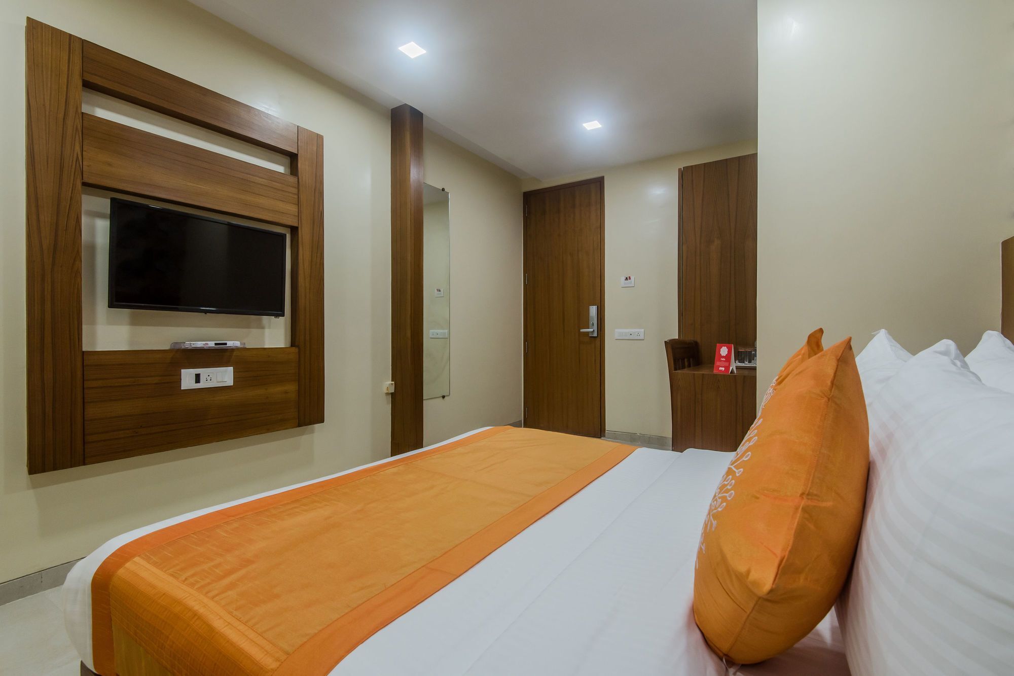 Fabhotel Arton Suite - Nr Mumbai International Airport מראה חיצוני תמונה